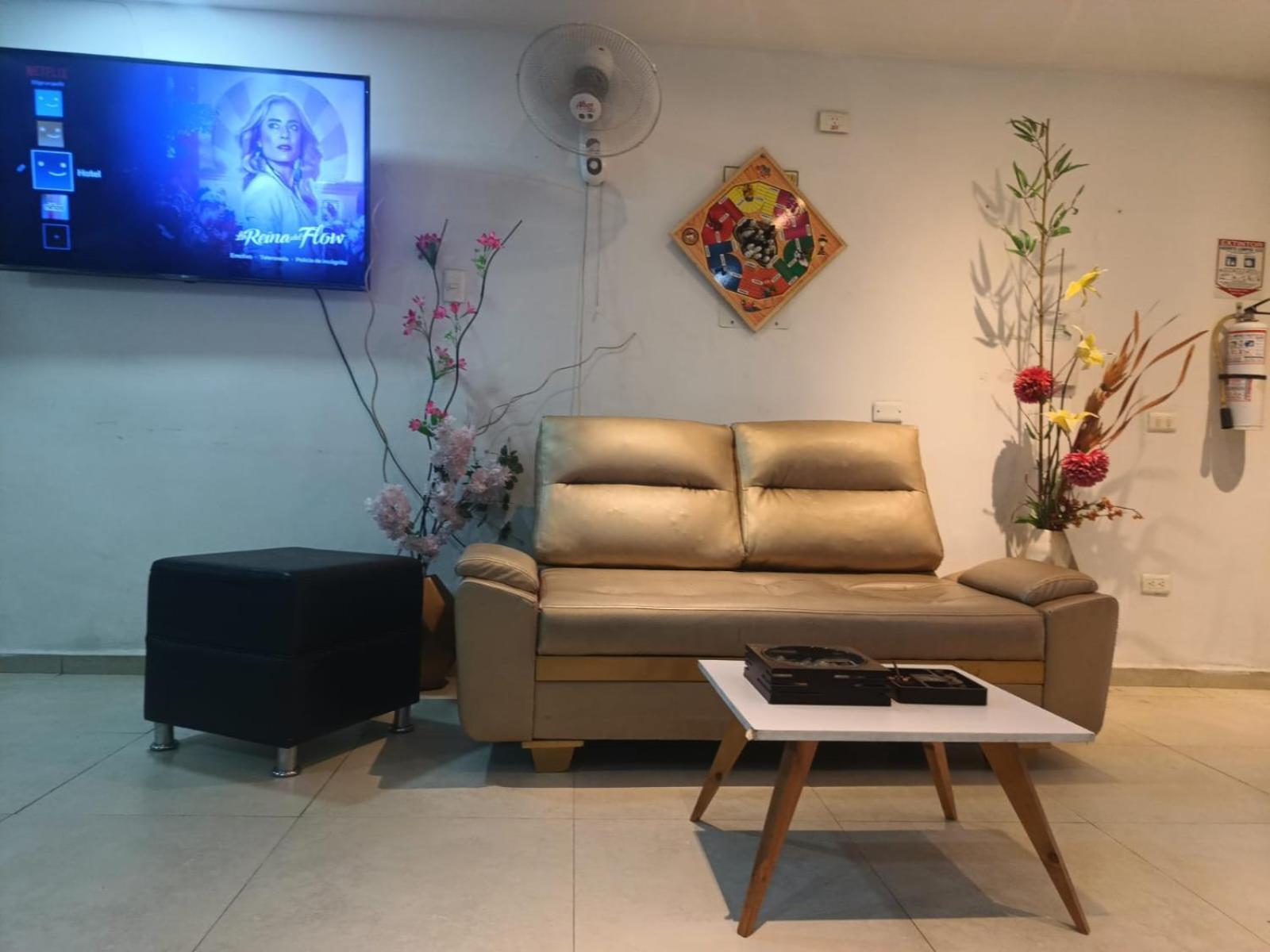Hotel Vitru Cúcuta エクステリア 写真